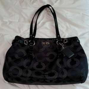 Coach Black Tote Shoulder Handbag 16366